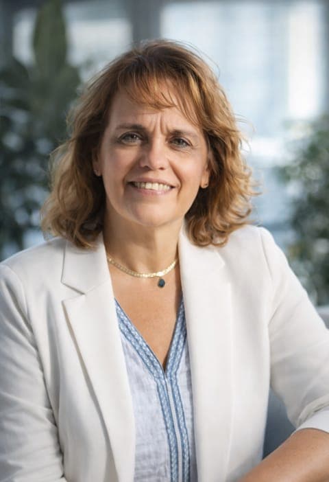 Retrato de Ana Maria Arbona, creadora de Código Energético 360